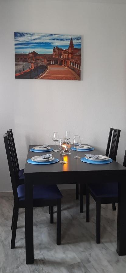 Apartamento Azahar Fibes Con Garaje Gratis Sevilla Buitenkant foto