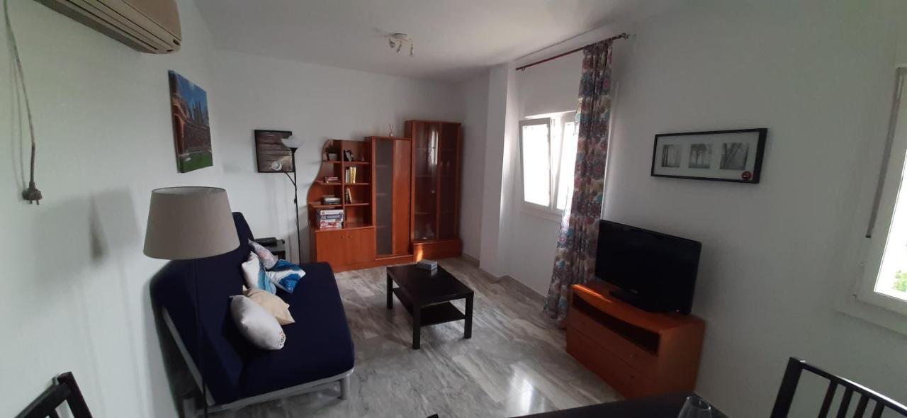 Apartamento Azahar Fibes Con Garaje Gratis Sevilla Buitenkant foto
